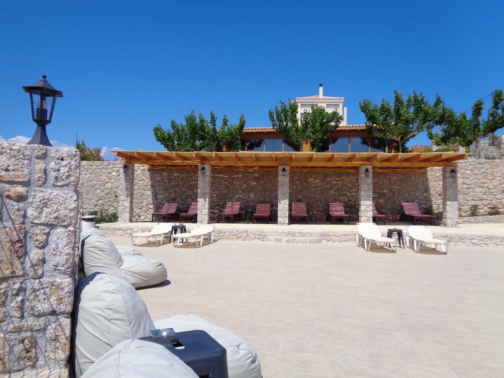 Porto Panorama Lejlighedshotel Porto Heli Eksteriør billede